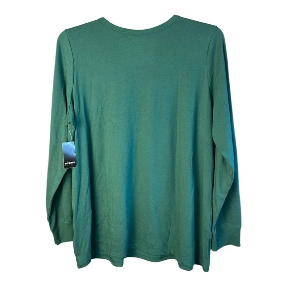 Torrid Grinch Quote Classic Fit Green Long Sleeve Top - Picture 6 of 8